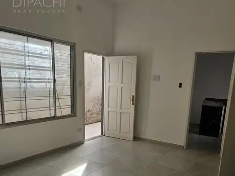 Depto Tipo Casa en Alquiler de 2 dormitorios