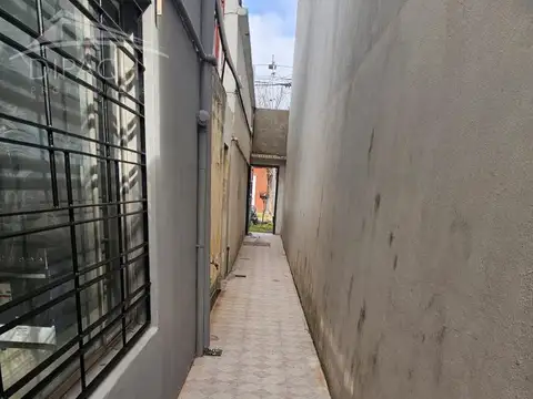 Alte. Cordero al 4100