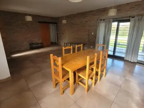 Casa en Venta en Arroyo Leyes, USD 120.000