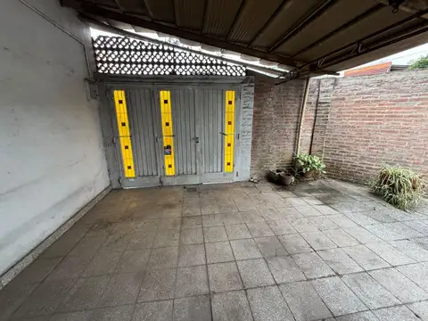 Casa en Venta en Mataderos, USD 97.000