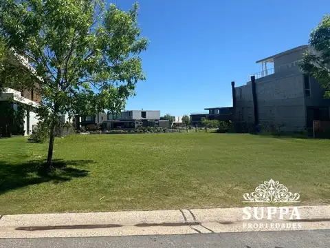 Terreno en Venta de 906,0 m2