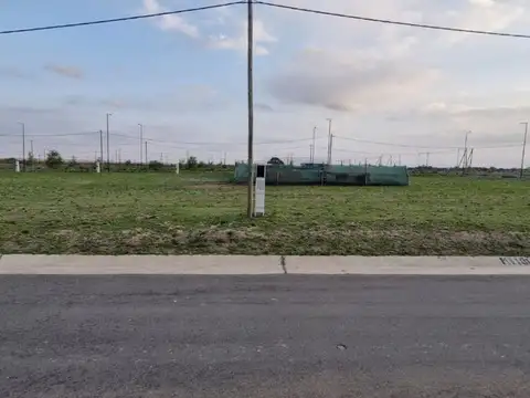 2 LOTES COLINDANTES APTO DUPLEX EN DOCTA CENTRAL