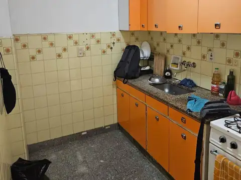 Departamento en Alquiler en Flores, $ 650.000