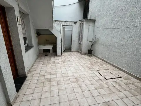 PH en Alquiler en Lomas del Mirador, Partido de La Matanza