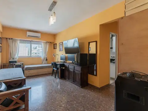 VENTA DEPARTAMENTO 2 AMBIENTES EN BARRACAS