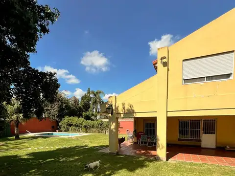 Casa en Venta al Oeste