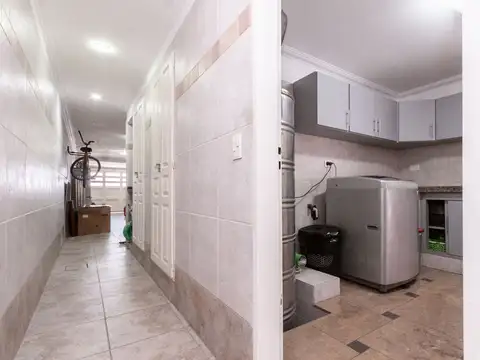 Casa Lanús Oeste 4+Amb. Pileta cochera