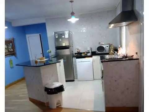 VENTA 2 PROPIEDADES  A DOS CUADRAS DEL MAR