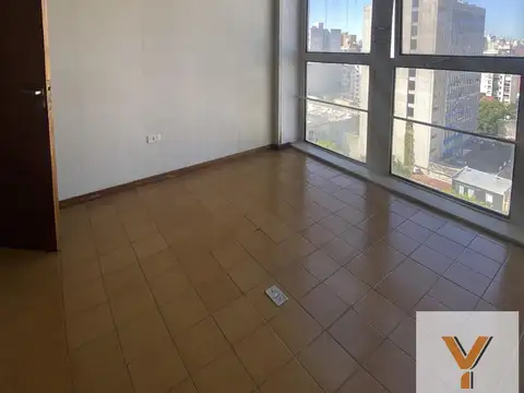 Oficina 2 ambientes con 1 baño