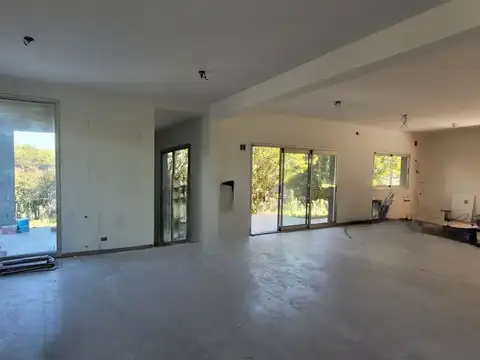 Casa en Venta 3 Dormitorios Country La Cuesta