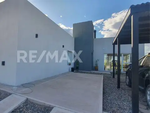 Casa en Venta en Villa El Chocon, USD 220.000