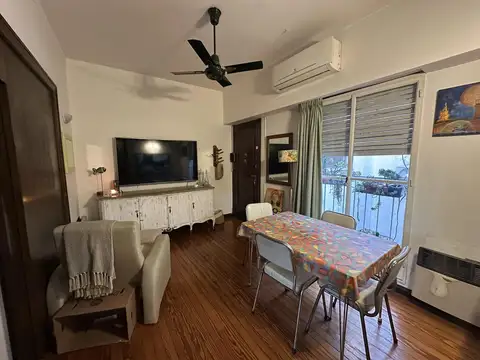 Venta - Departamento en Villa Devoto 3 ambientes con Balcon - Permuta
