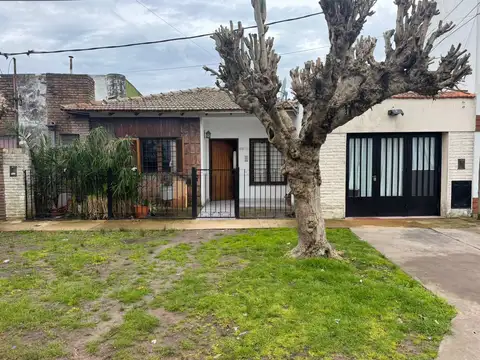 Casa en Alquiler en Ringuelet, La Plata