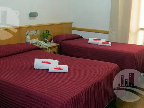 Hotel en Venta 80 años