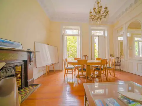 VENTA 5 AMB S/PISO EDIFICIO HISTORICO AV DE MAYO