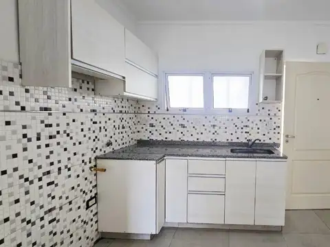 Departamento 2 ambientes en Alquiler centro de San justo