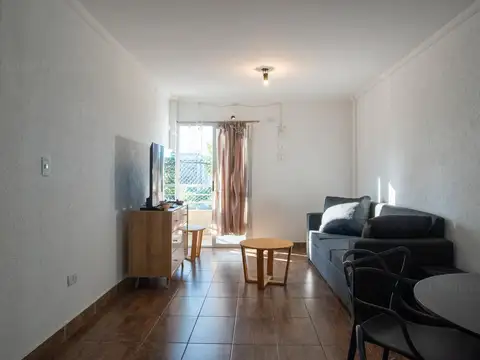 Departamento 2 ambientes en Haedo Sur