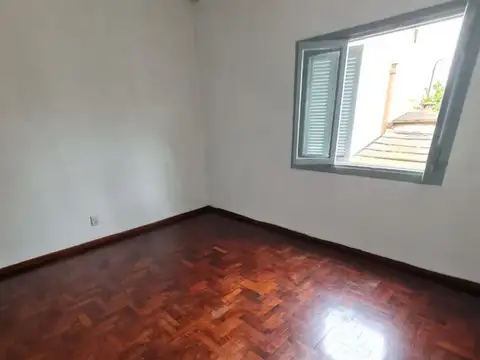 Depto Tipo Casa en Alquiler de 1 dormitorio