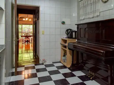 Departamento 4 ambientes con 3 baños