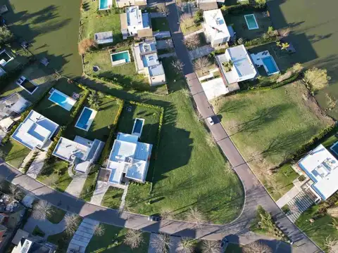 Terreno en Venta en El Cantón - Barrio Islas, USD 69.000