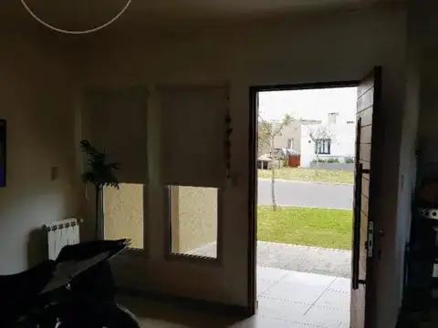Casa en Venta en Pilar del Este - San Ramón, USD 189.000