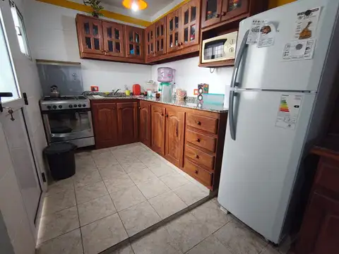 Depto Tipo Casa 5 ambientes con 1 baño