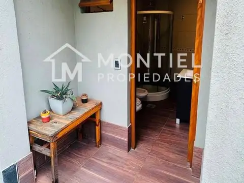 Casa Chalet  en Venta en El Palomar, Morón, G.B.A. Zona Oeste