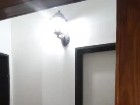 CASA 4 AMB. CON COCHERA, APTA CREDITO 