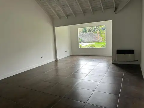 Casa en Venta en Los Senderos II, USD 220.000