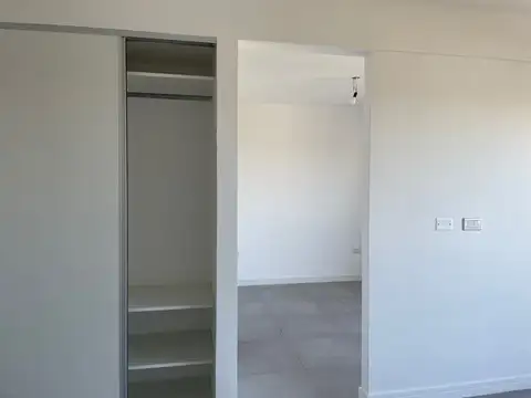 Almirante Brown 2300