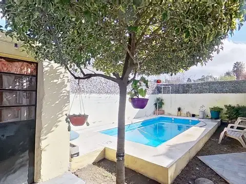 Casa 3 ambientes con 1 baño