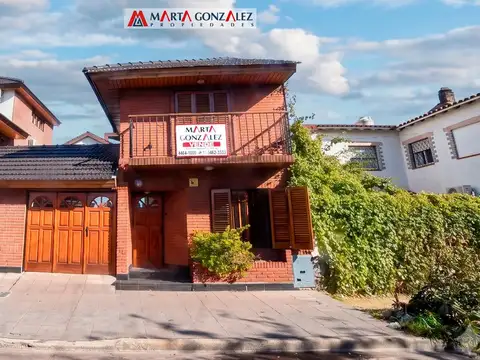 Triplex en Venta Villa Sarmiento Apto Crédito