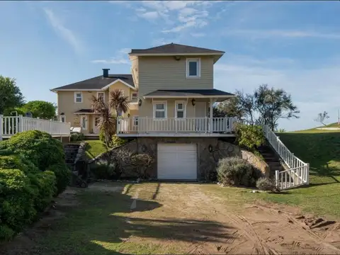 Casa en Venta de 5 dormitorios