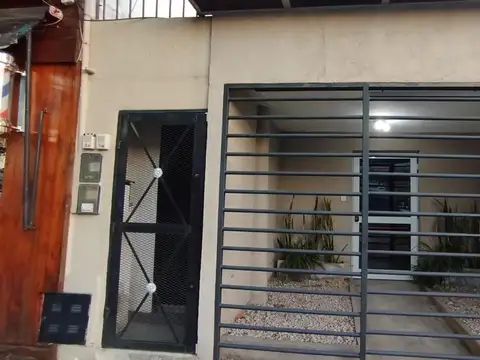 PH INTERNO 4 AMB. BANFIELD