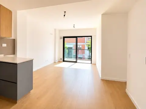 VENTA DEPARTAMENTO 3 AMBIENTES BALCON COCHERA PARQUE CHASS