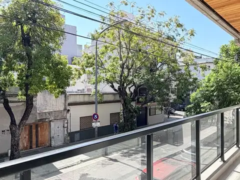 Departamento en Venta en Parque Chas, USD 179.000
