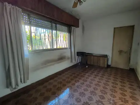 Depto Tipo Casa en Venta en Monte Chingolo, USD 49.000