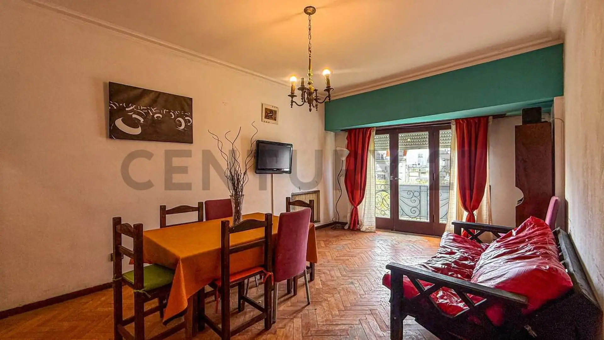 VENTA SEMIPISO 3 AMBIENTES CON DEPENDENCIA EN EDIFICIO SEÑORIAL - DIAGONAL ALBERDI SUR