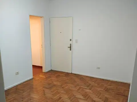 VENTA | 2 AMBIENTES CON LAVADERO INDEPENDIENTE - RECOLETA