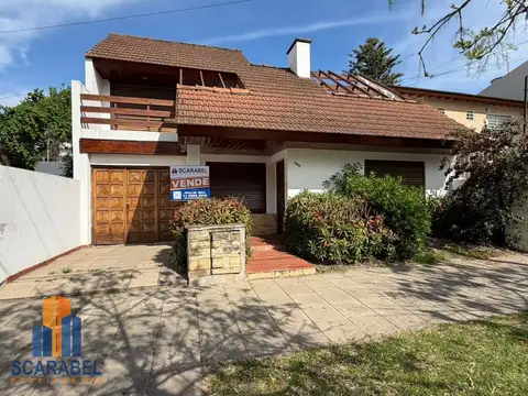 VENTA CASA 4 AMBIENTES + DEPARTAMENTO 2 AMBIENTES – MERLO CENTRO