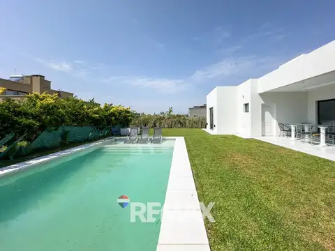 CASA EN ALQUILER CANNING
