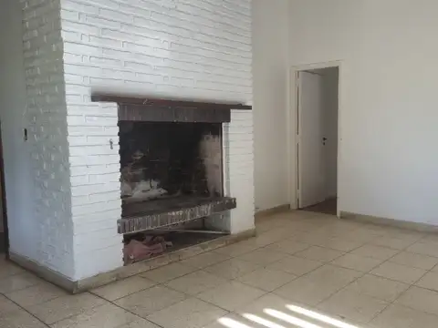 Casa en Venta en Villa de Mayo, USD 275.000