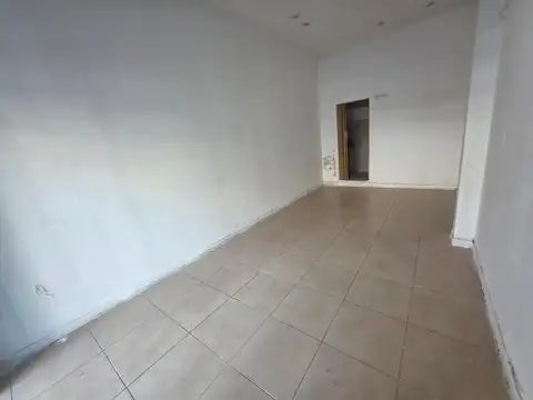 Local en Alquiler 45 años