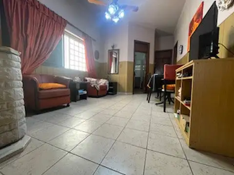 Depto Tipo Casa en Venta en Villa Luro, USD 160.000