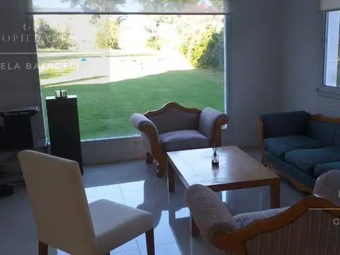 Casa en Alquiler Temporal en Pilar Golf Club, USD 3.000