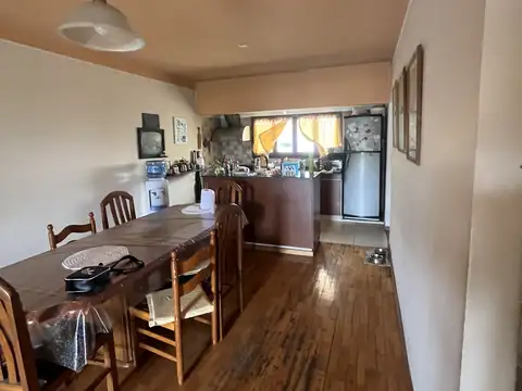 Departamento tipo casa en Planta Alta