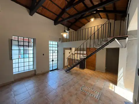 Depto Tipo Casa en Venta de 1 dormitorio