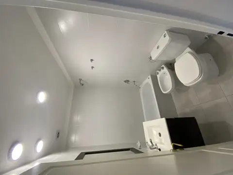 Casa en Alquiler con 1 cochera
