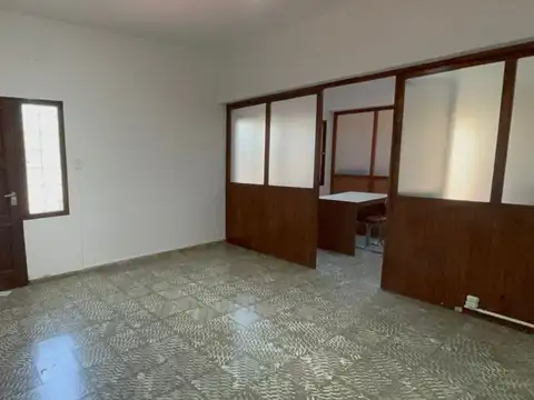 Local en Alquiler en Maipu, $ 800.000