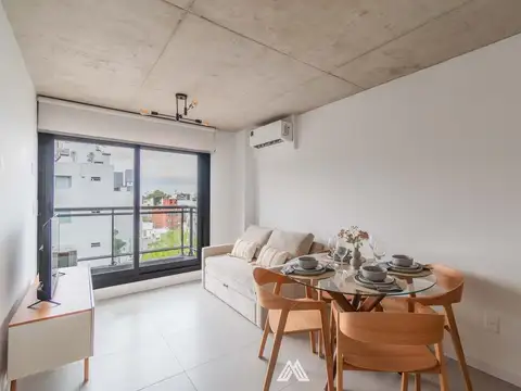 VENTA APTO UN DORM CON BALCÓN CON RENTA 8% POCITOS